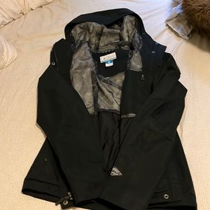 Columbia omni-tech shell jacket